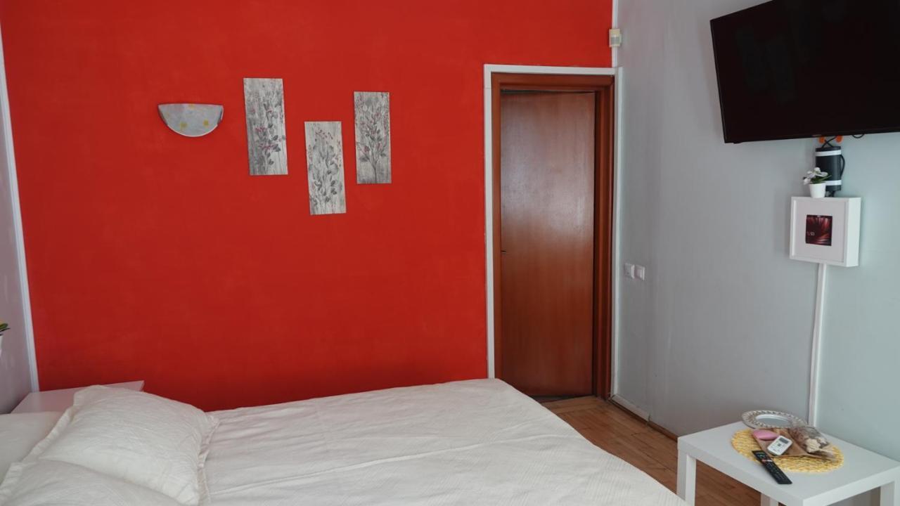 Andreea'S Apartments-Old Town Bucharest Exterior photo